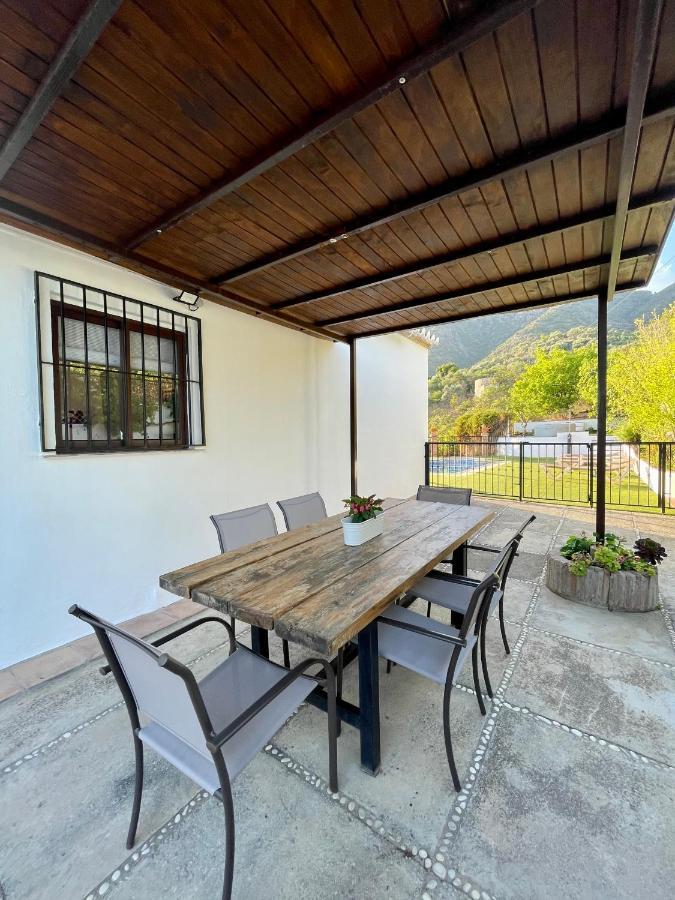 Villa En Frigiliana Con Piscina Y Jacuzzi Exterior photo